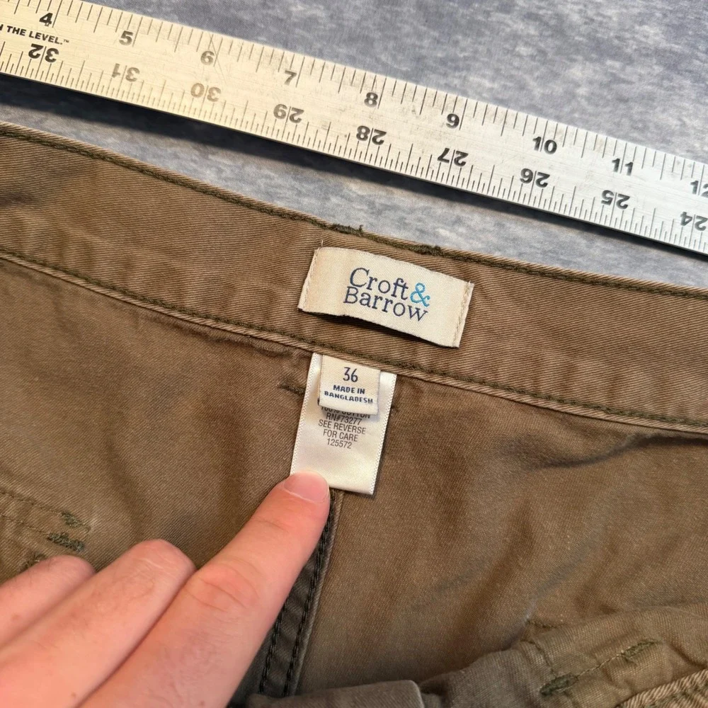 VTG Croft & Barrow Mens Brown Cotton Cargo Shorts 36 Elastic Waist Faded